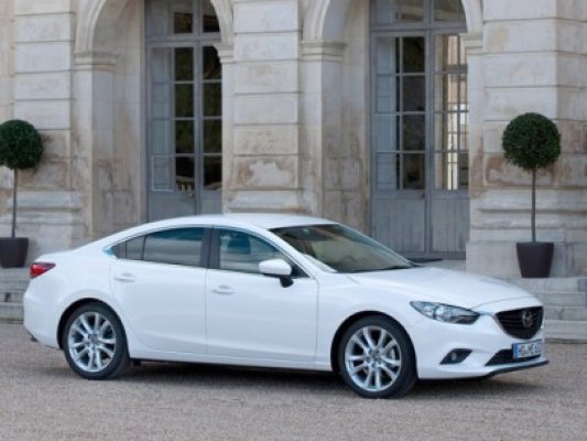 Noua Mazda6 a câştigat premiul red dot pentru design